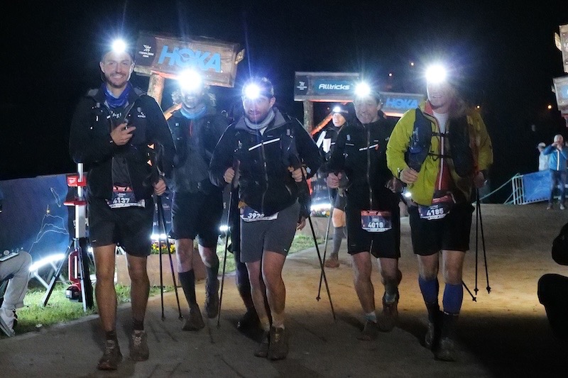 Beste hoofdlamp voor trailrunning en hardlopen in 2026, met lumens, autonomie en topkeuzes.