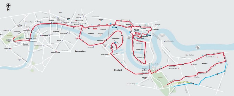 Overzicht van het parcours van de Marathon van Londen met hardlooproute en belangrijke secties.