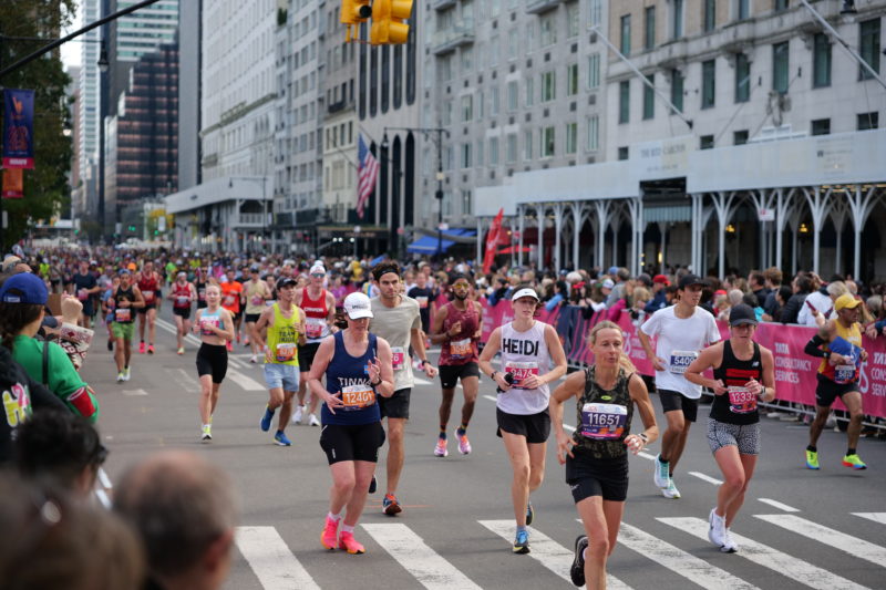 Selectie van de mooiste foto’s van de New York City Marathon 2023 door RunMotion Coach.