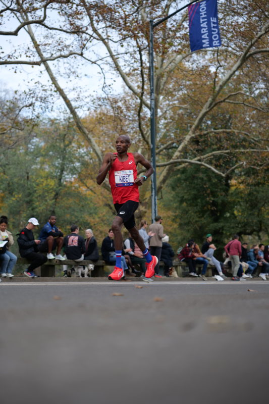 Selectie van de mooiste foto’s van de New York City Marathon 2023 door RunMotion Coach.