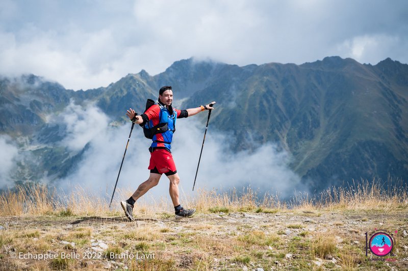 Loper tijdens Skyrace du Rocher Blanc, pittige trail- en ultrachallenge in het Belledonne-massief.
