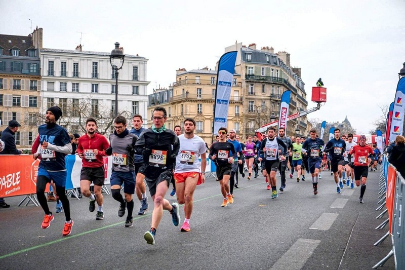 Olivier loopt sterke halve marathon in Parijs en richt zich daarna op een sub-3 marathon.